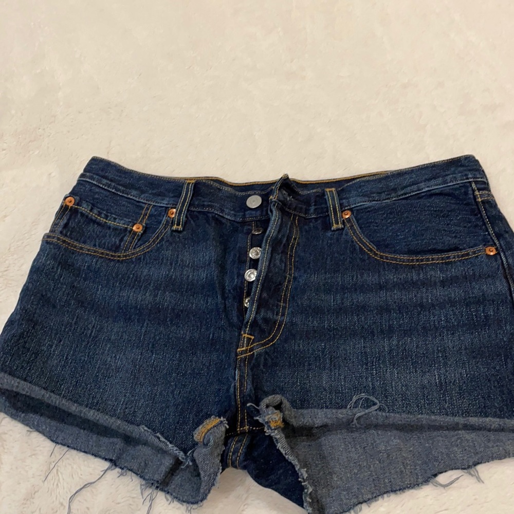 Levi cutoffs